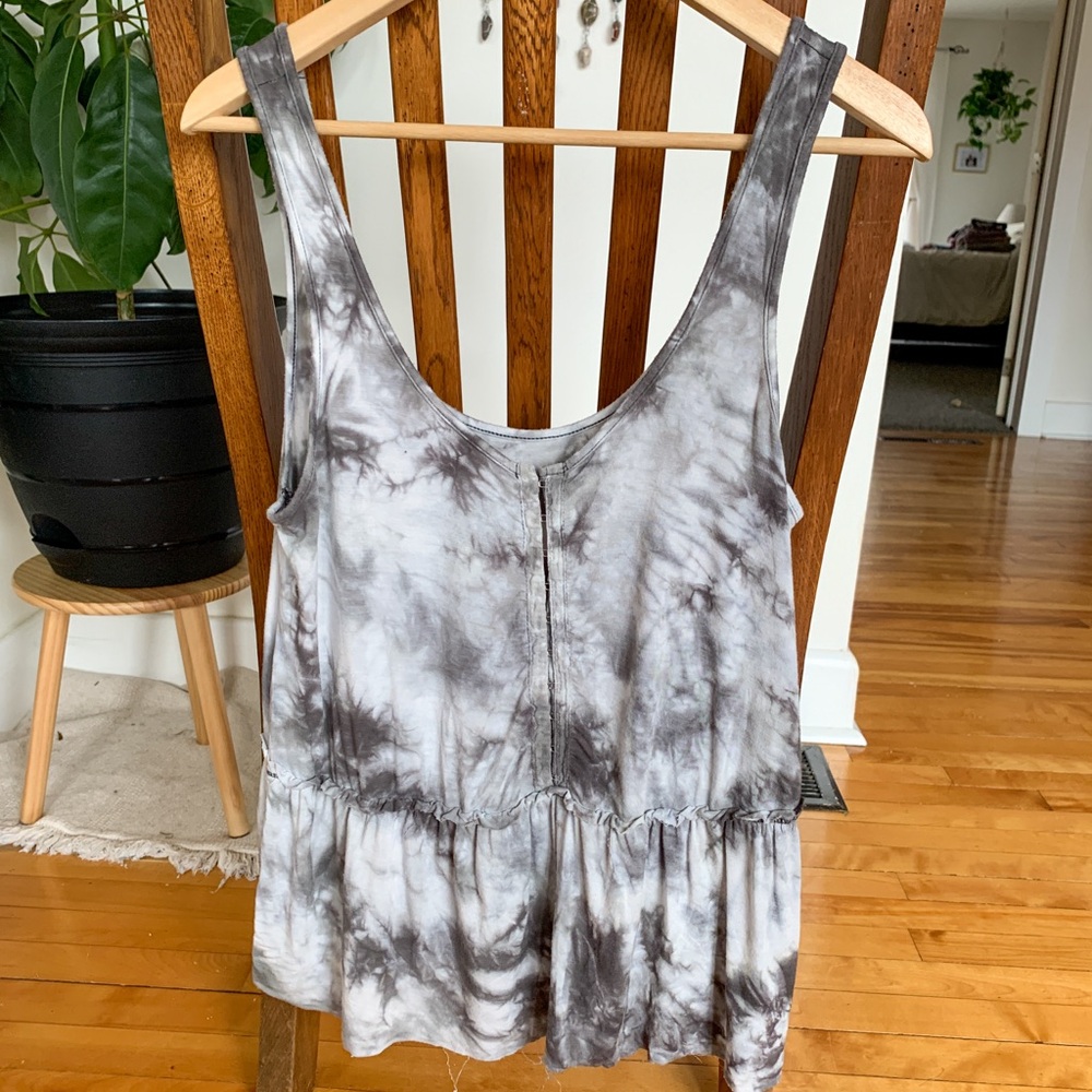 American Eagle grey and White Tie-Dye Tank Top